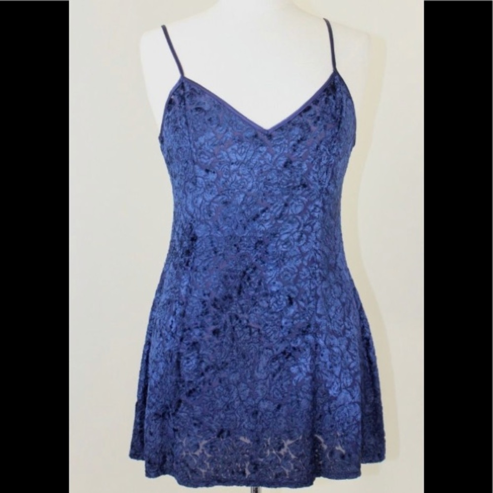 Victoria’s Secret Dark Blue Velvet short nightgown